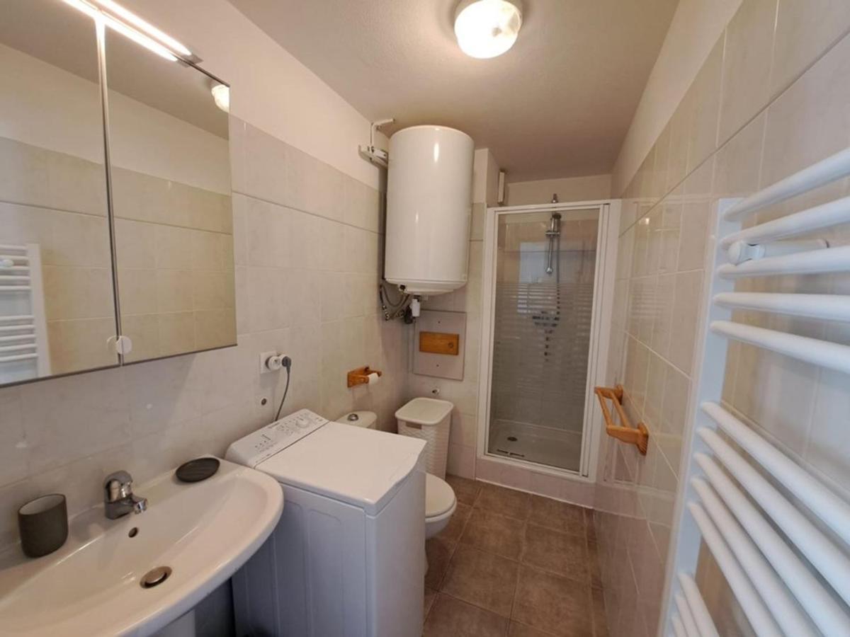 Appartement 2 Pieces A Petit Prix A Montgenevre, Bien Equipe - Fr-1-266-168 Montgenèvre Exterior foto
